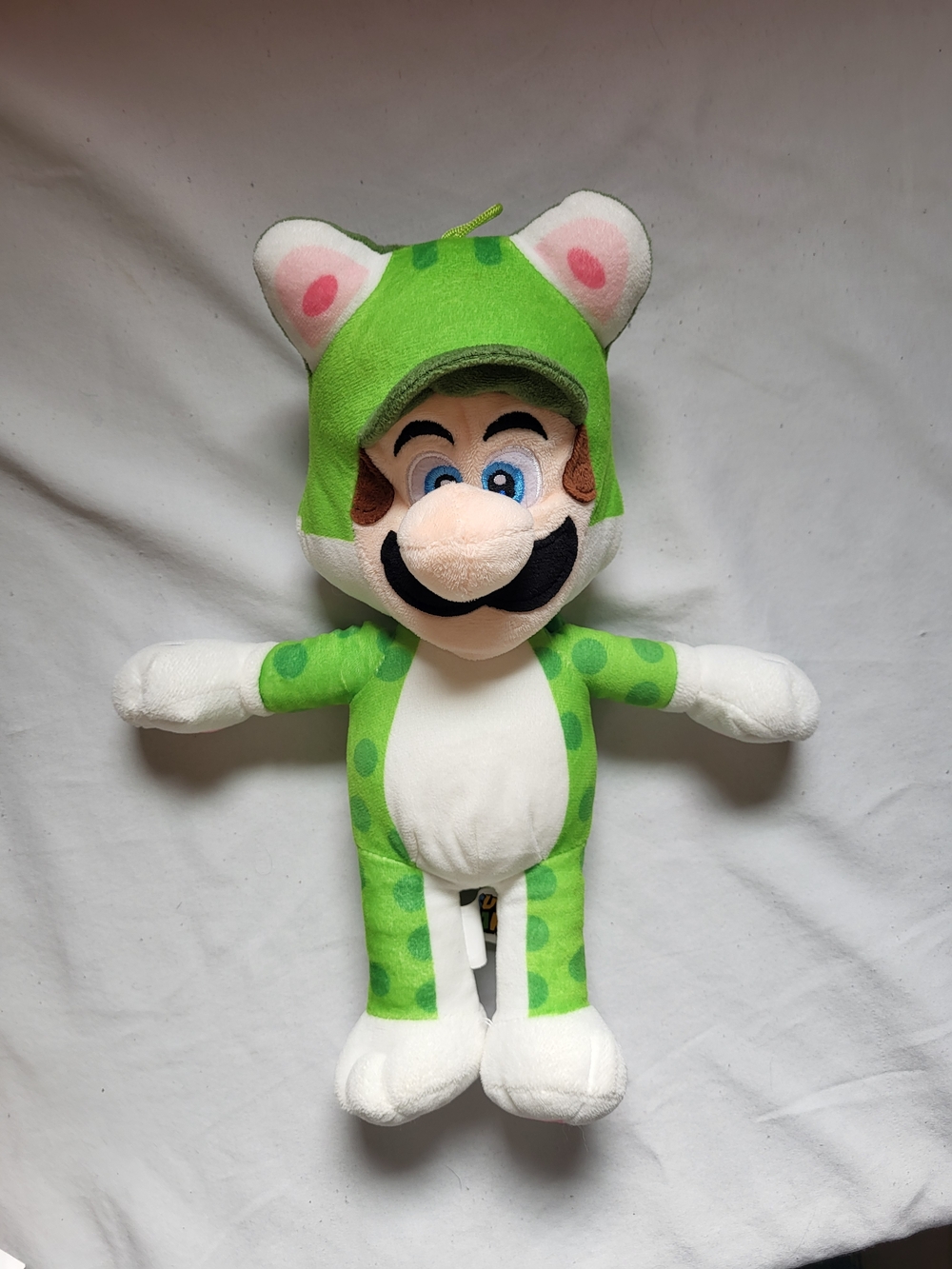 Super Mario Luigi Cat Suit Large 14” Soft Plush Toy Green Collectible Nintendo
